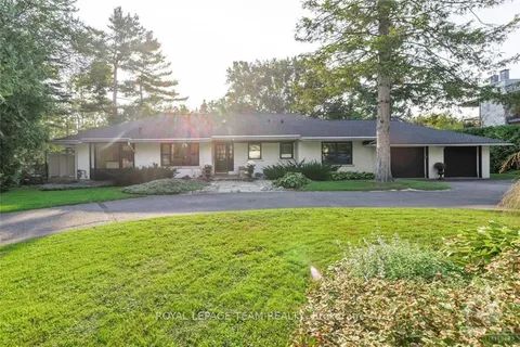 65 LAKEWAY Dr, Rockcliffe Park, ON K1L 5A9