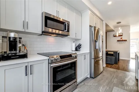 203 TIM SHEEHAN Pl, Kanata, ON K2S 1B6