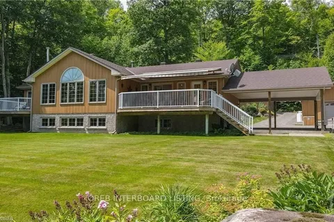 165 LAKESHORE Dr, Hastings Highlands, ON K0J 1L0