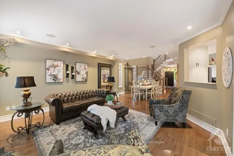 527 GOLDEN SEDGE Way, Blossom Park - Airport and Area, ON K1T 0G3