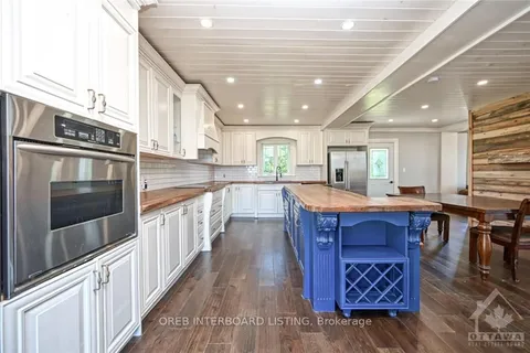 881 COUNTY 18 Rd, North Grenville, ON K0G 1S0