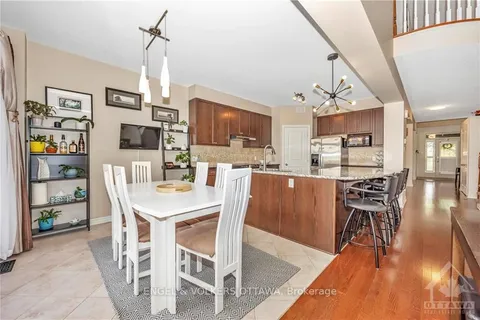 324 TUCANA Way, Barrhaven, ON K2J 0Z2