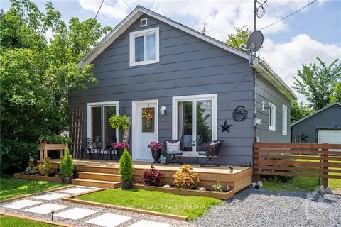 4164 COUNTY ROAD 34 Rd, South Glengarry, ON K0C 1L0