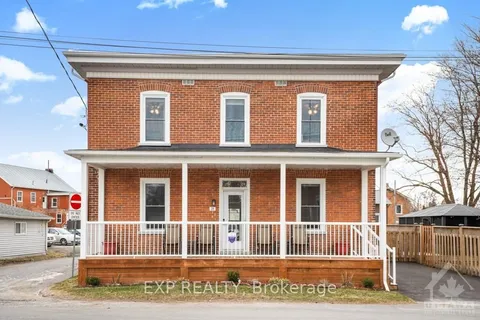 29 HAMIL St, Champlain, ON K0B 1R0