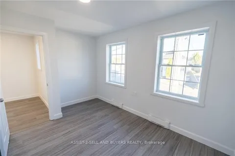 625 MONTREAL Rd, Cornwall, ON K6H 1C3