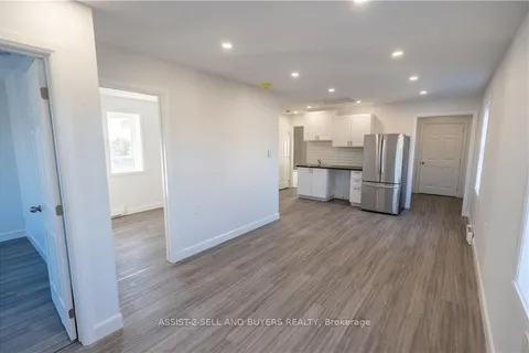 625 MONTREAL Rd, Cornwall, ON K6H 1C3