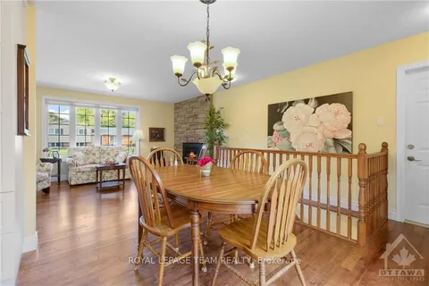 20 DOGWOOD Dr, Stittsville - Munster - Richmond, ON K0A 3P0