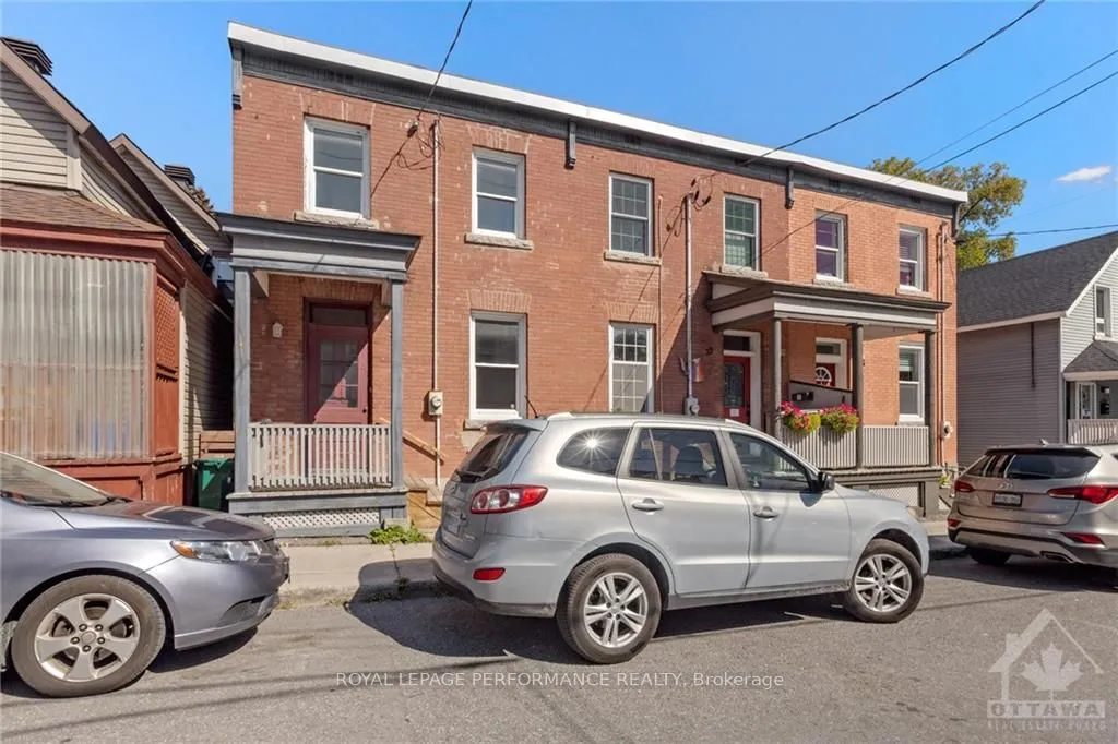 31 BELL St, West Centre Town, ON K1R 7C5