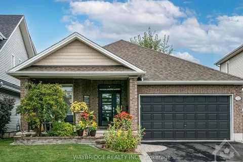 322 TUCANA Way, Barrhaven, ON K2J 0Z2
