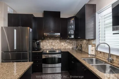 322 TUCANA Way, Barrhaven, ON K2J 0Z2