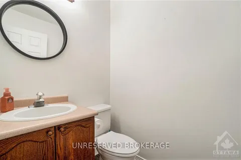 43 KATHLEEN Cres, Stittsville - Munster - Richmond, ON K2S 1L5