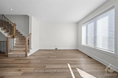 8 TABER St, Carleton Place, ON K7C 0H2