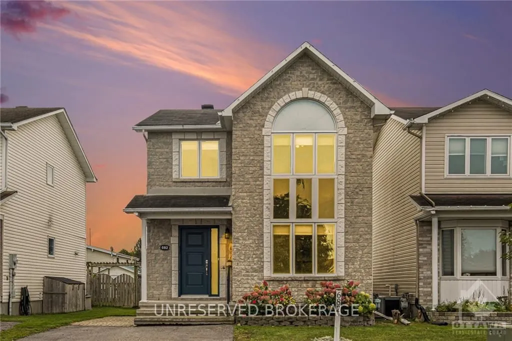 682 PAUL Terr, Clarence-Rockland, ON K4K 1P8