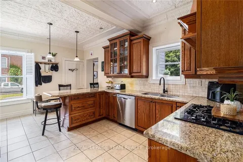 472 FRED St, North Dundas, ON K0C 2K0