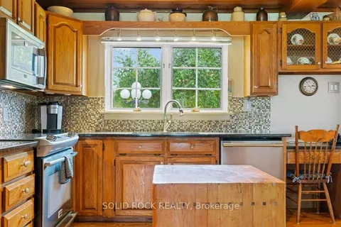 2176 COUNTY ROAD 22 Rd, Edwardsburgh/Cardinal, ON K0E 1E0