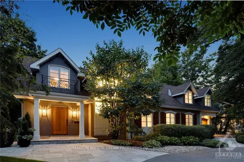 421 Lansdowne Rd, Rockcliffe Park, ON K1M 0X8