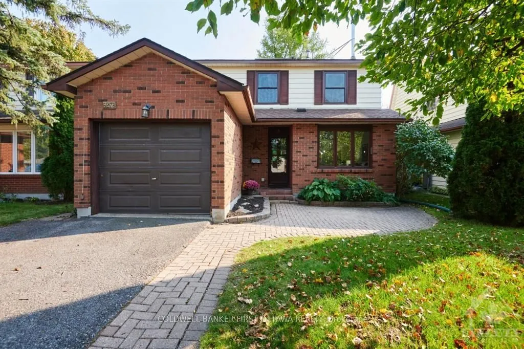 6278 FORTUNE Dr, Orleans - Convent Glen and Area, ON K1C 2B1