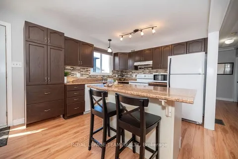 1108 BOUNDARY Rd, Pembroke, ON K8A 7X1