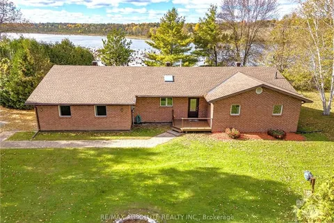 3396 CALABOGIE Rd, Greater Madawaska, ON K0J 1G0