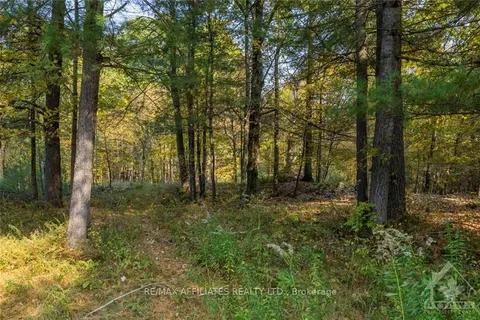 935 MCLAREN LOT 19 Rd, Tay Valley, ON K7H 3C9