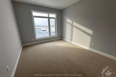 608 KNOTRIDGE St, Orleans - Convent Glen and Area, ON K1W 0M3