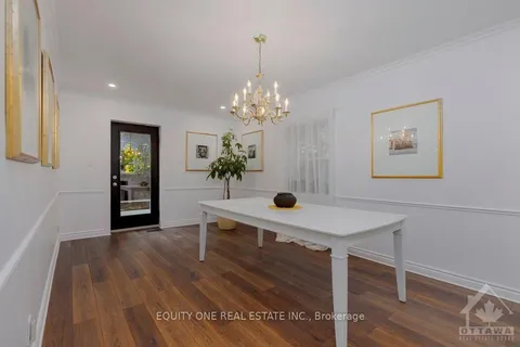 552 MUTUAL St, Overbook - Castleheights and Area, ON K1K 1C6