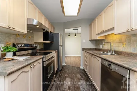 859 NESTING Way, Orleans - Cumberland and Area, ON K4A 3X3