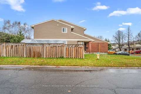 1631 SAXONY Cres, Cyrville - Carson Grove - Pineview, ON K1B 5K8