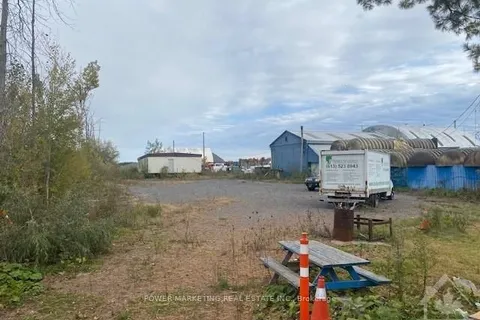 5409 BOUNDARY Rd, Orleans - Cumberland and Area, ON K4B 1P6