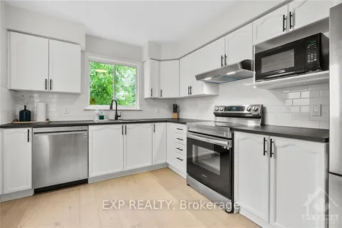 54 MARGRAVE Ave, Hunt Club - South Keys and Area, ON K1T 3Y1