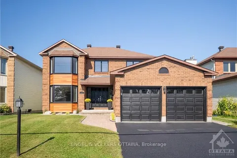 2177 LENESTER Ave, McKellar Heights - Glabar Park and Area, ON K2A 4A9