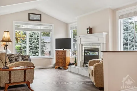 1012 TEENA COLLEEN, Greely - Metcalfe - Osgoode - Vernon and Area, ON K4P 1C6