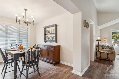 1012 TEENA COLLEEN, Greely - Metcalfe - Osgoode - Vernon and Area, ON K4P 1C6