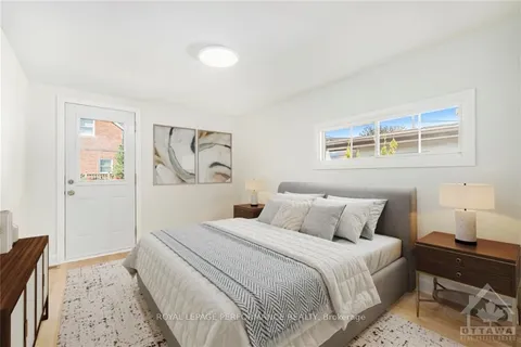 1221 NOTTING HILL Ave, Hunt Club - South Keys and Area, ON K1V 6T6