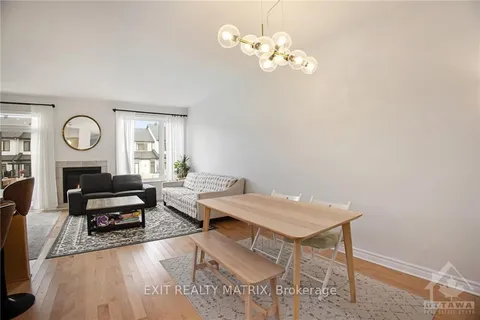 811 CLAPHAM Terr, Stittsville - Munster - Richmond, ON K2S 2N8