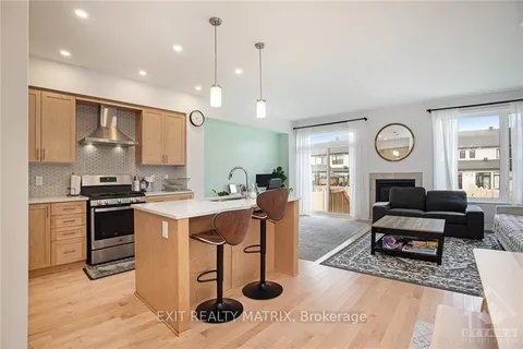 811 CLAPHAM Terr, Stittsville - Munster - Richmond, ON K2S 2N8