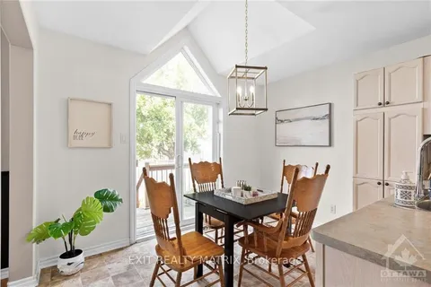 288 STIVER St, Russell, ON K4R 1G8