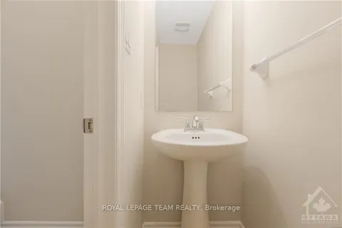 405 BRIGATINE Ave, Stittsville - Munster - Richmond, ON K2S 0P7