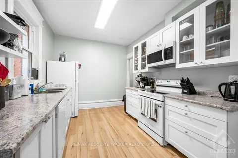 141 PRIMROSE Avenue, West Centre Town, ON K1R 6M4