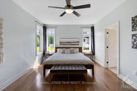 1818 CEDARLAKES Way, Greely - Metcalfe - Osgoode - Vernon and Area, ON K4P 1P2