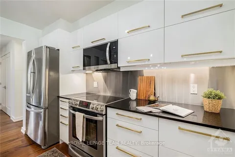 2854 KELSEY St, Greely - Metcalfe - Osgoode - Vernon and Area, ON K0A 2P0