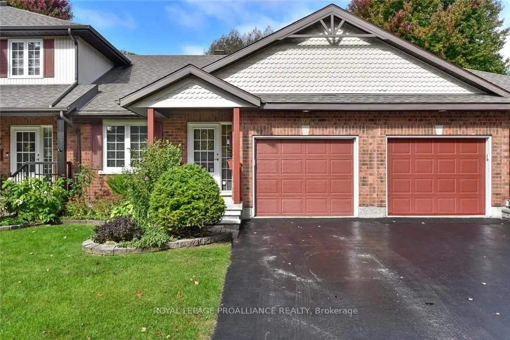 266 CHURCH St, Brockville, ON K6V 3Y7