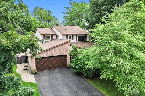 1797 DES ARBRES St, Orleans - Cumberland and Area, ON K1E 2T7