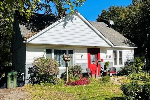 451 MILLER St, Pembroke, ON K8A 5Z3