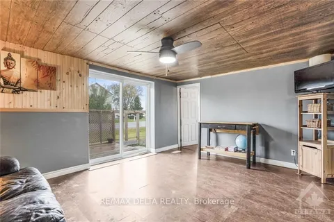 791 ROUTE 11 St, Alfred and Plantagenet, ON K0B 1C0