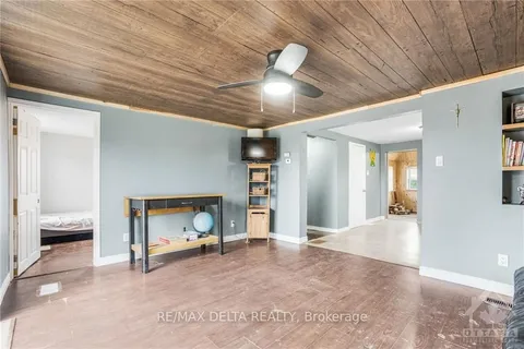 791 ROUTE 11 St, Alfred and Plantagenet, ON K0B 1C0