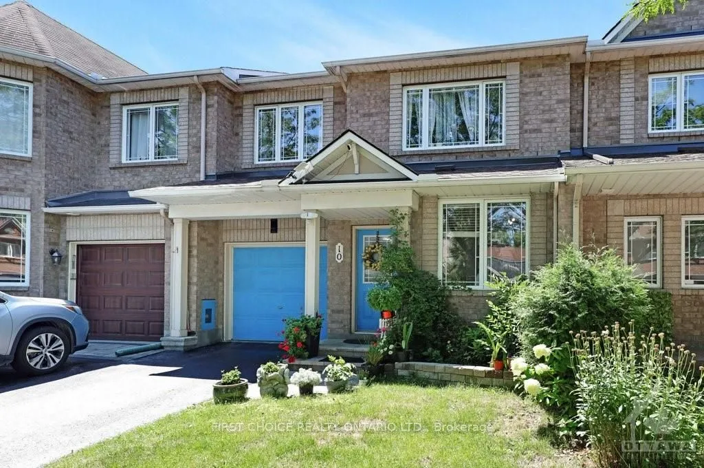 10 COLLINGTON St, Barrhaven, ON K2G 6X5