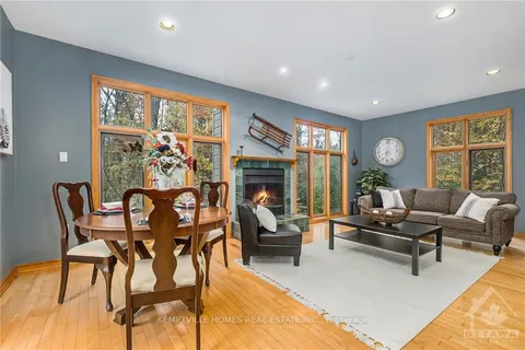 10 MEADOWGLEN Circ, North Grenville, ON K0G 1J0