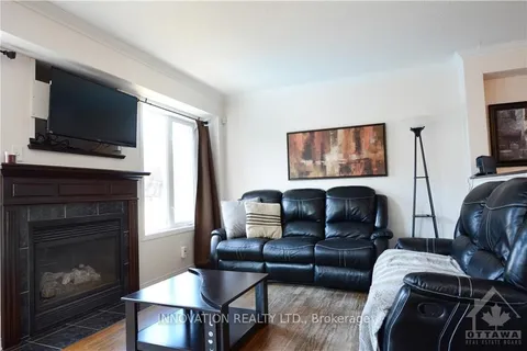 398 BEATRICE Dr, Barrhaven, ON K2J 4Y7