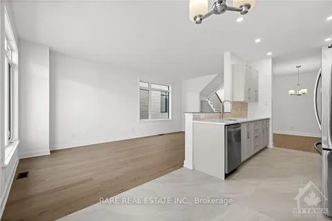 120 BIG DIPPER St, Blossom Park - Airport and Area, ON K4M 0L2